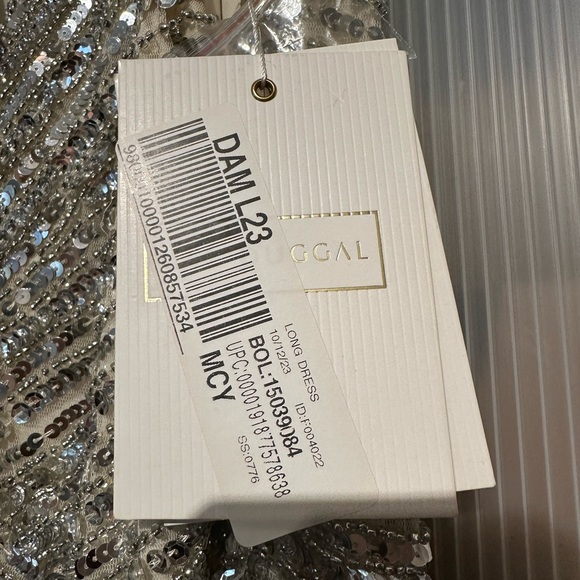 ✔️#58B/86B BNWT MAC DUGGAL SLEEVELESS DIAGONAL SEQUINED V-NECK GOWN #5372 - Picture 9 of 10